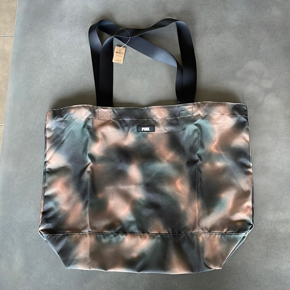 BRAND NEW Weekender Tote Bag